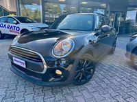 Usata Mini ONE 102 CV (75 kW) 2019 Nero Utilitaria