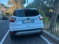 Usata Ford Kuga 120 CV (88 kW) 2017 Bianco SUV