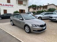 usata Skoda Octavia 2.0 TDI CR DSG Wagon Executive