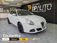 Usata Alfa Romeo Giulietta Distinctive 140 CV (102 kW) 2011 Bianco Utilitaria