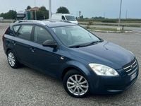Usata Kia Ceed 115 CV (84 kW) 2009 Blu Utilitaria