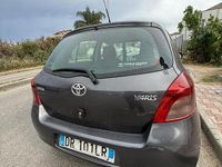 Usata Toyota Yaris 2008 Grigio Utilitaria