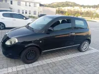 Usata Lancia Ypsilon Platinum 75 CV (55 kW) 2011 Nero Utilitaria
