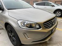 Usata Volvo XC60 203 CV (149 kW) 2014 Giallo SUV
