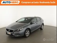 Usata Volvo V40 Kinetic 120 CV (88 kW) 2017 Grigio Berlina