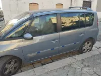 Usata Renault Espace 150 CV (110 kW) 2004 Bluazzurro Monovolume