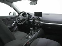 Begagnad Audi Q2 Admired 110 HK (80 kW) 2024 Grå SUV