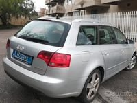 Usado Audi A4 150 CV (110 kW) 2006 Gris Familiar