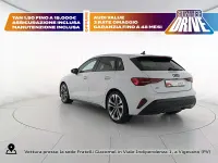 Usata Audi A3 S-Line 150 CV (110 kW) 2025 Bianco ghiacciaio metallizzato Berlina