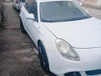 Usata Alfa Romeo Giulietta Progression 105 CV (77 kW) 2011 Bianco Berlina