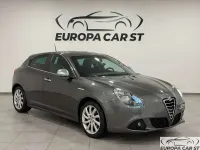 Usata Alfa Romeo Giulietta Exclusive 140 CV (102 kW) 2012 Grigio Utilitaria