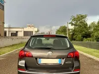 Usata Opel Astra 131 CV (96 kW) 2013 Station wagon