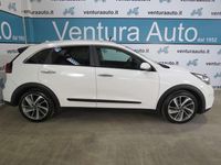Usata Kia Niro Style 105 CV (77 kW) 2016 Bianco SUV