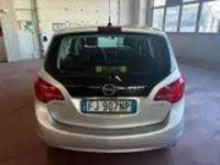 Usata Opel Meriva S 95 CV (69 kW) 2017 Argento Monovolume