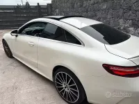 Usata Mercedes E220 194 CV (142 kW) 2020 Bianco Coupé