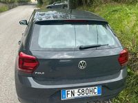 Usata VW Polo 65 CV (47 kW) 2018 Grigio Berlina