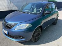 Usata Lancia Ypsilon Silver 69 CV (50 kW) 2023 Blu/azzurro Utilitaria