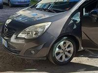 Usata Opel Meriva 120 CV (88 kW) 2013 Grigio Monovolume