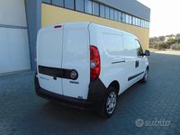 Usata Fiat Doblò 105 CV (77 kW) 2021 Bianco Monovolume