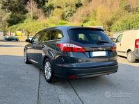 Usata Ford Focus 2015 Blu Station wagon