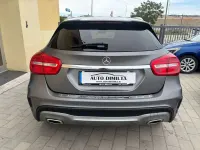 Usata Mercedes GLA200 Premium 136 CV (100 kW) 2015 Grigio SUV