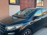 Usata Ford Kuga 163 CV (119 kW) 2018 Blu SUV