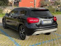 Usata Mercedes GLA220 Premium 170 CV (125 kW) 2015 Nero SUV