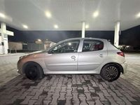 Usata Peugeot 206 60 CV (44 kW) 2011 Berlina