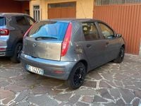 Usata Fiat Punto 60 CV (44 kW) 2004 Grigio Utilitaria