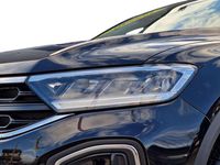 Usata VW T-Roc Life 110 CV (80 kW) 2023 Deep black perlato SUV