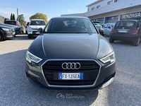 Usata Audi A3 116 CV (85 kW) 2019 Argento Berlina