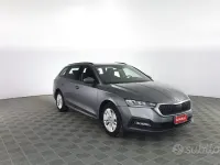 Usata Skoda Octavia 116 CV (85 kW) 2023 Grigio Station wagon