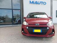 Usata Hyundai i10 Comfort 68 CV (50 kW) 2017 Rosso Utilitaria