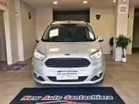 Usata Ford Tourneo Courier 95 CV (69 kW) 2014 Argento Monovolume