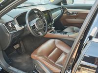 Usata Volvo S90 Momentum 190 CV (139 kW) 2019 Nero Berlina