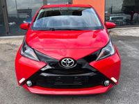 Usata Toyota Aygo x-style 72 CV (52 kW) 2018 Rosso Utilitaria