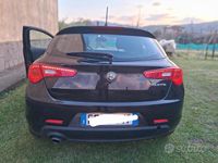 Usata Alfa Romeo Giulietta Business 120 CV (88 kW) 2016 Nero Utilitaria