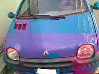 Usata Renault Twingo 58 CV (42 kW) 2004 Blu/azzurro Utilitaria