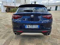 Usata Alfa Romeo Stelvio 210 CV (154 kW) 2018 Blu SUV
