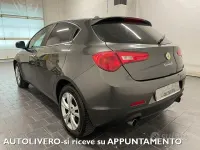 Usata Alfa Romeo Giulietta Distinctive 170 CV (125 kW) 2011 Grigio Utilitaria