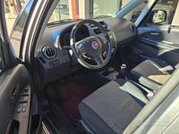 Usata Fiat Sedici Dynamic 107 CV (78 kW) 2009 Grigio SUV
