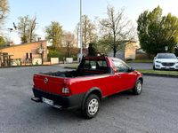 Usata Fiat Strada 84 CV (61 kW) 2008 Rosso Pick-up