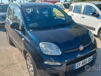 Usata Fiat Panda Lounge 69 CV (50 kW) 2013 Blu Utilitaria