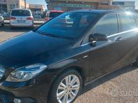 Usata Mercedes B180 Executive 109 CV (80 kW) 2011 Nero Utilitaria