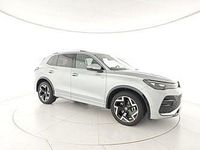 Usata VW Tiguan R-line 200 CV (147 kW) 2023 Argento SUV