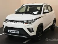 Usata Mahindra KUV100 87 CV (63 kW) 2020 Bianco SUV