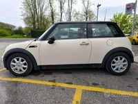 Usata Mini Cooper 116 CV (85 kW) 2003 Beige Utilitaria