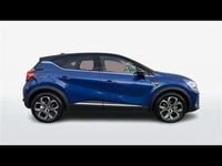 Usata Renault Captur Techno 145 CV (106 kW) 2022 Blu scuro SUV