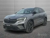 Usata Renault Austral Iconic 200 CV (147 kW) 2023 Grigio SUV
