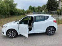 Usata Dacia Sandero 101 CV (74 kW) 2024 Bianco Berlina